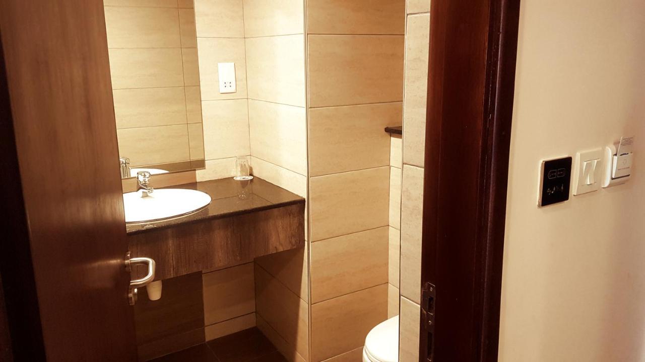Merica Hotel Накуру Екстериор снимка