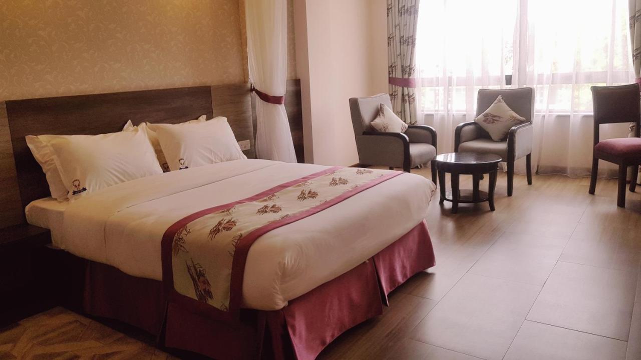 Merica Hotel Накуру Екстериор снимка